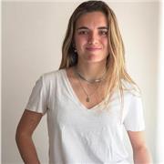 Doy clases de lenguas (catalan, castellano, inglés) y matemáticas para primaria y ESO adaptadas a cada uno y de la manera más divertida posible.